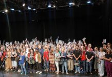 Gran lectura colectiva de «Cometierra» contra la censura y el oscurantismo Lectura de Cometierra