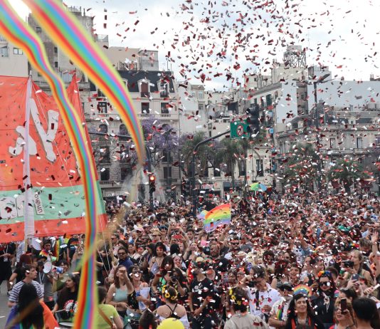 Inmensa Marcha del Orgullo en Buenos Aires