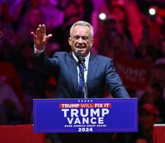 Robert F. Kennedy Jr, el antivacunas que será Secretario de Salud de Trump Robert F. Kennedy Jr. antivacunas