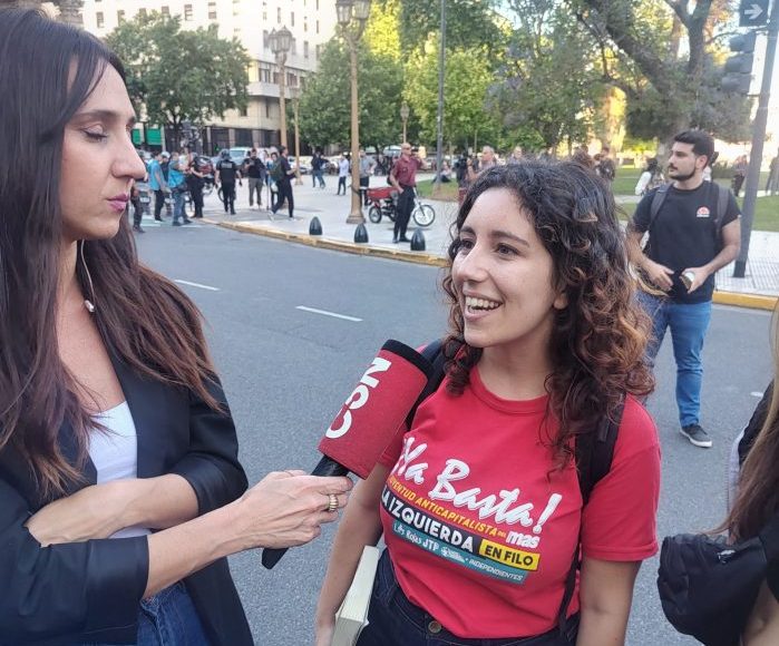 Violeta Alonso en la Marcha Educativa