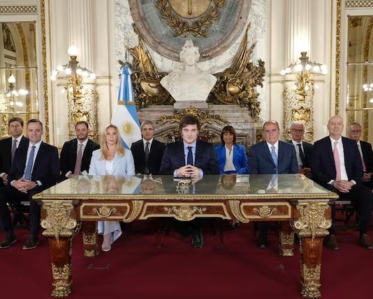 La confirmación de un plan de guerra contra los trabajadores Un año de Milei