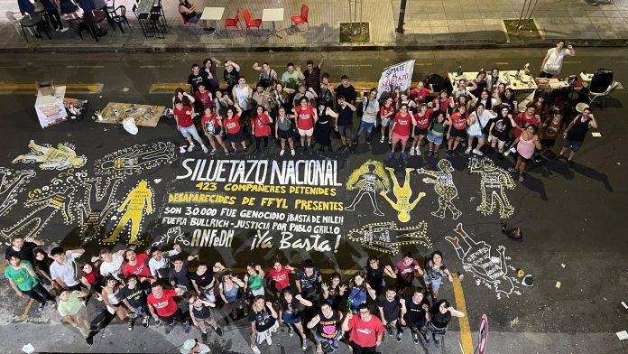 Siluetazo en Filosofía y Letras de la UBA Siluetazo nacional