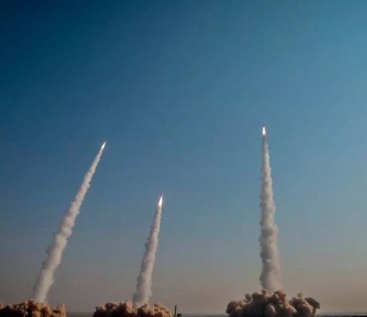 Urgente: Irán bombardeó dos bases estadounidenses en Medio Oriente Irán bases estadounidenses