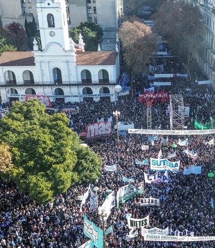 Marcha apoyo a Cristina Kirchner  La CamporaFoto Federico Lopez Claro Movilización a Plaza de Mayo