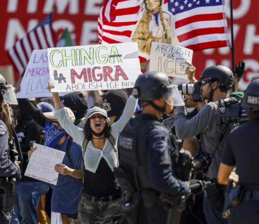 SiTraRepA: Solidaridad con las y los trabajadores y migrantes en Los Ángeles SiTraRepA