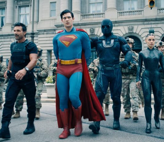 Superman, un migrante contra la opresión colonial y los magnates de las “Big Tech” Superman migrante