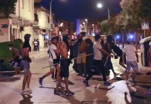 La extrema derecha desata una cacería contra migrantes en el sureste de España Migrantes