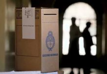 El cierre de listas de un país en crisis crisis