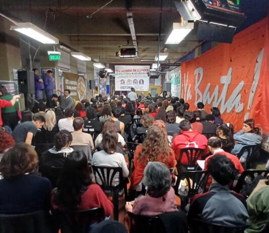 “De Palestina a Los Ángeles”: enorme charla sobre la situación mundial copó Filosofía y Letras Charla UBA