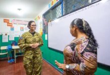 Bukele militariza la educación para consolidar su régimen Bukele militariza la educación