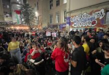 Esos dedos en “V” los hacen Solano y Del Caño también ¡Ya Basta! debate con el FITU