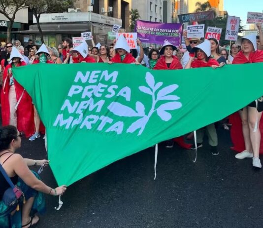 La importancia de la lucha por el derecho al aborto para derrotar a la extrema derecha Aborto Brasil