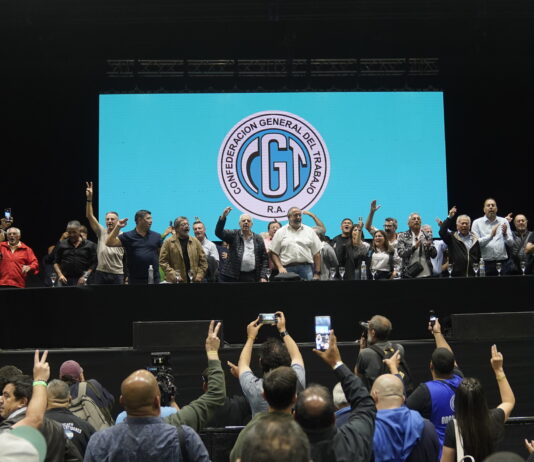 Los burócratas de la CGT que quieren transar la reforma laboral con Milei CGT reforma laboral
