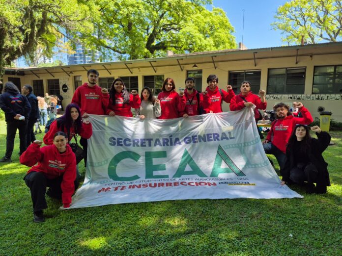 UNA Arteinsurrección