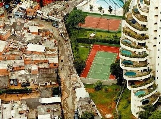 Capitalismo distópico: el 0,001% es tres veces más rico que el 50% de la población mundial Desigualdad social