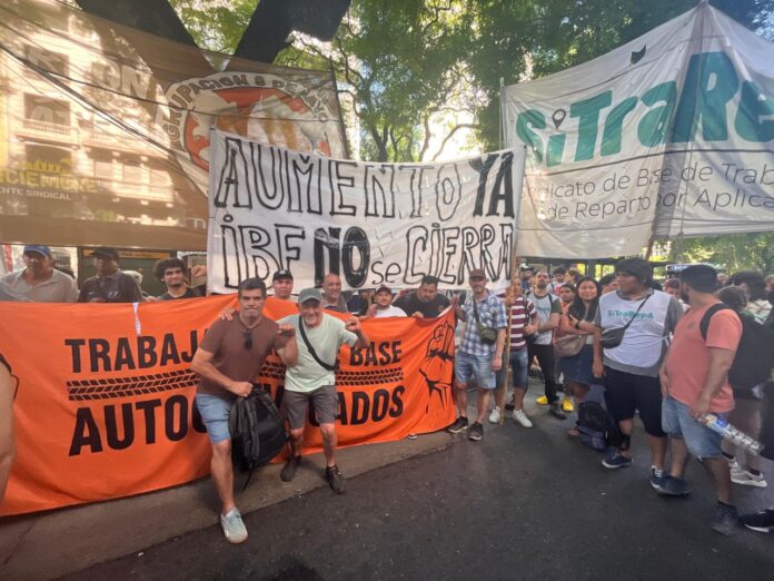 Obreros del neumático