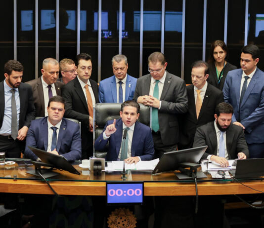 Brasil: Congreso aprobó la reducción de las penas a los golpistas PL Dosimetría