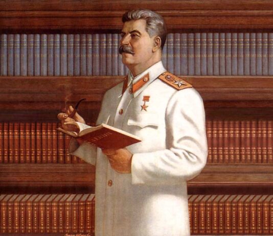 Josef Stalin en la biblioteca Stalin