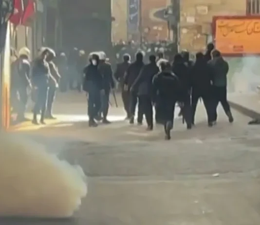 Irán: el régimen teocrático desata una brutal represión contra las manifestaciones Irán represión