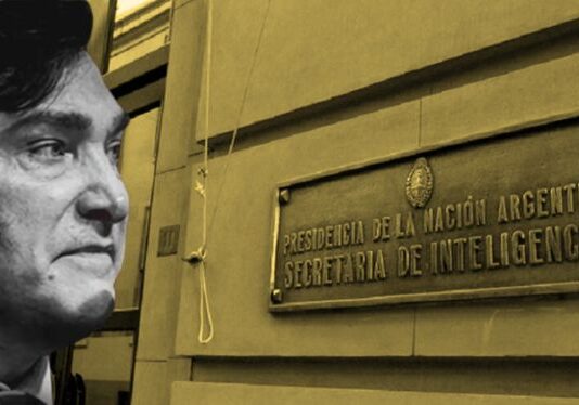 El DNU de reforma de la SIDE: Milei quiere una policía secreta DNU SIDE